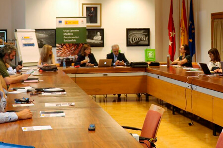 Primeros encuentros del grupo operativo Madera Construcción Sostenible